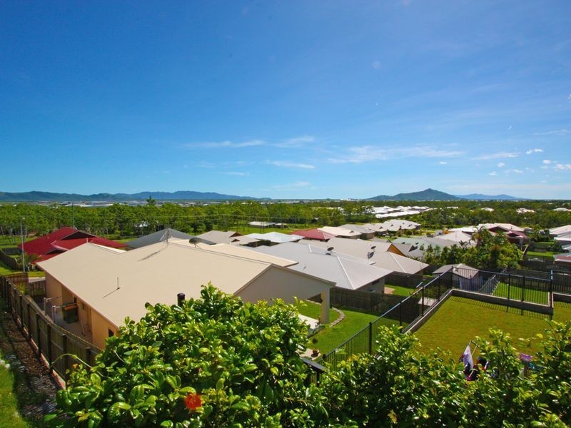 23 Lockyer Place, Mount Louisa QLD 4814