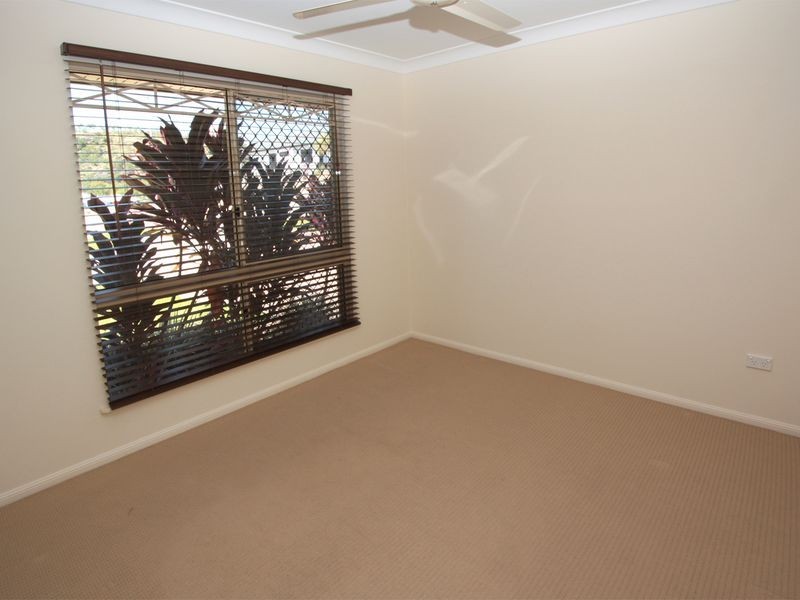 23 Lockyer Place, Mount Louisa QLD 4814