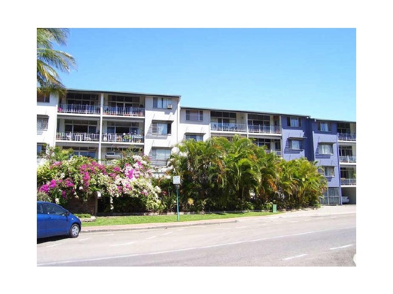 11/33 The Strand, North Ward QLD 4810