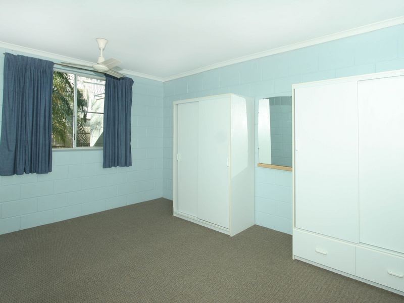 Pimlico QLD 4812