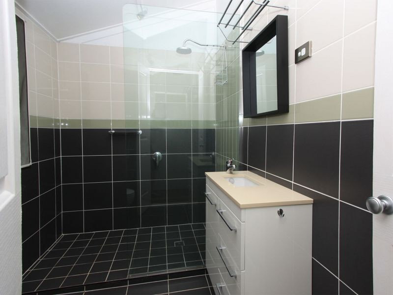 17 Seventh Street, Railway Estate QLD 4810