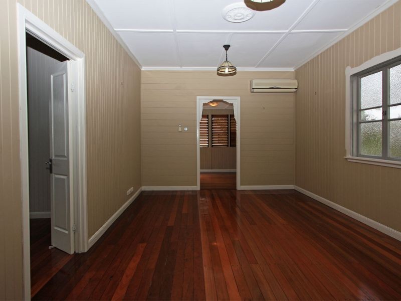 17 Seventh Street, Railway Estate QLD 4810