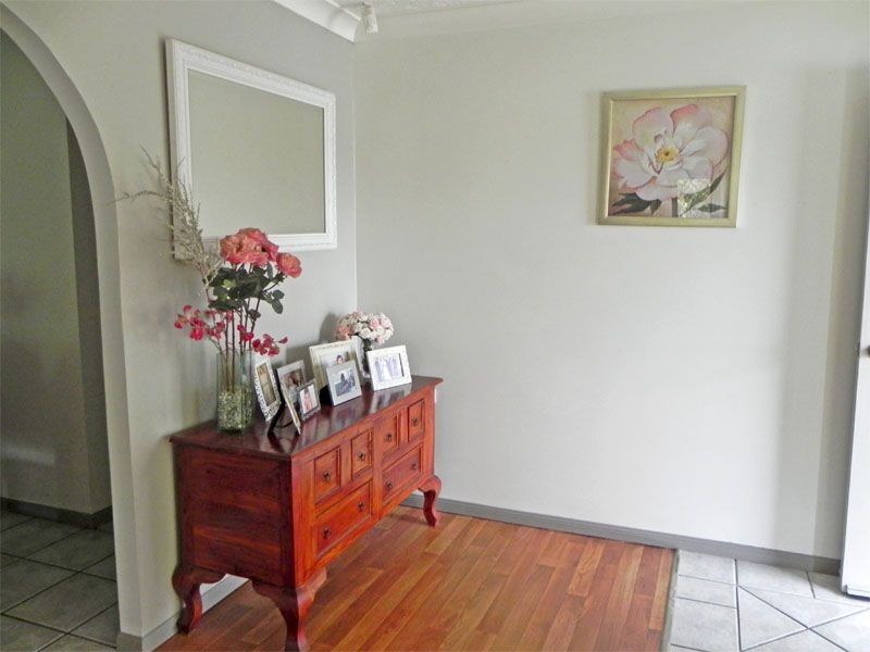 24 University Road, Wulguru QLD 4811