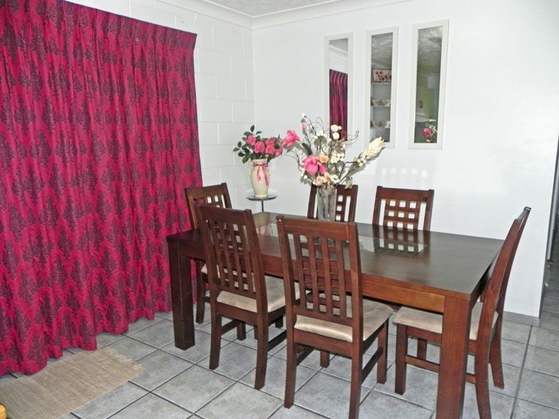 24 University Road, Wulguru QLD 4811