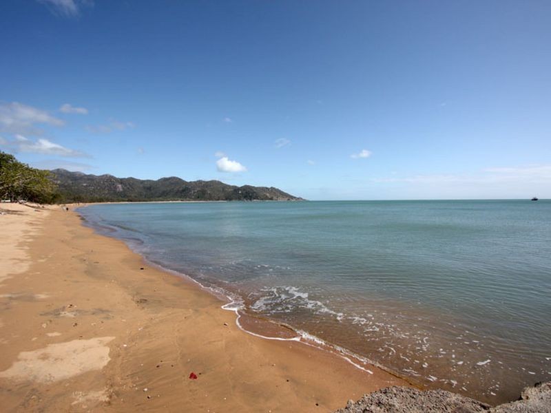 17 Sandals Boulevard, Magnetic Island QLD 4819