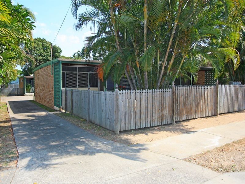 42 Ackers Street, Hermit Park QLD 4812