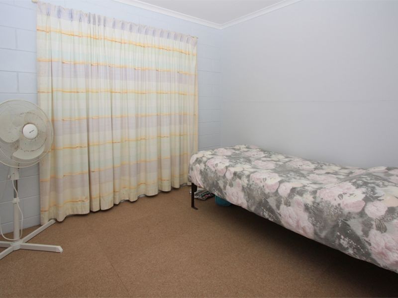 8 Lennig Place, Alligator Creek QLD 4816