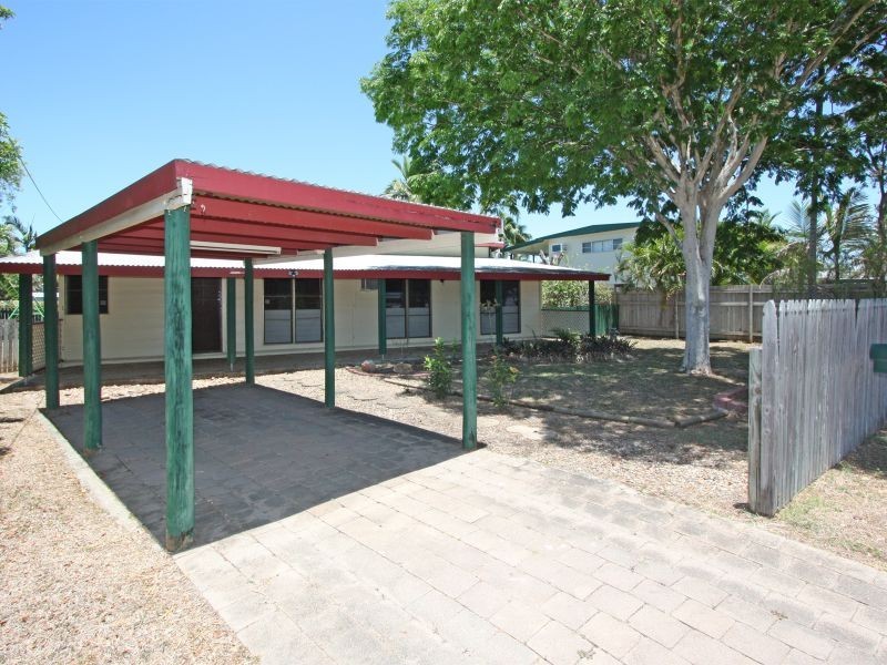 4 Rosemary Street, Kelso QLD 4815