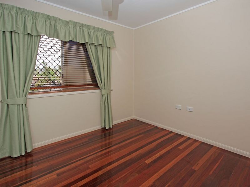 1386 Riverway Drive, Kelso QLD 4815