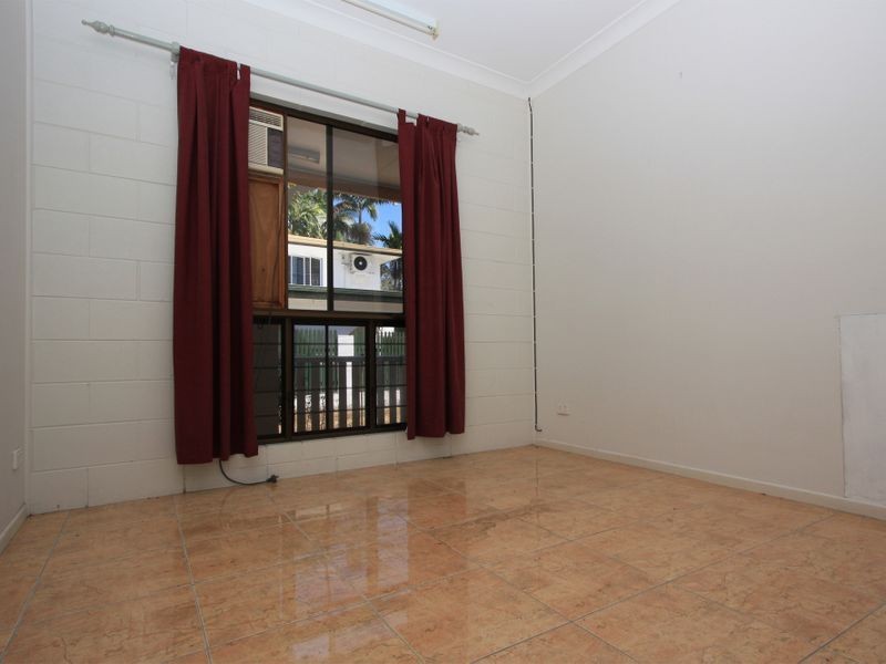 2 Amberjack Court, Alligator Creek QLD 4816