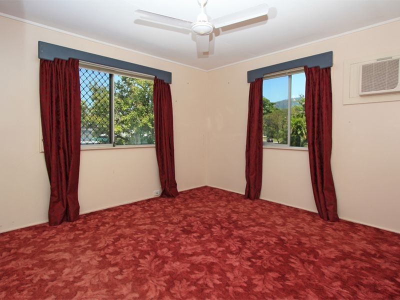 12 Keesing Road, Douglas QLD 4814