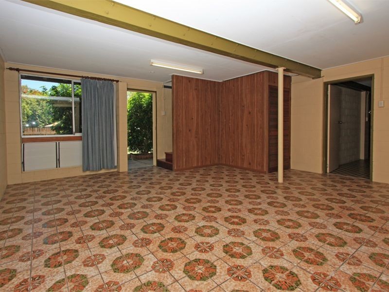 12 Keesing Road, Douglas QLD 4814