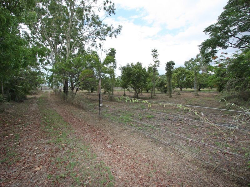 142 Fields Road, Woodstock QLD 4816