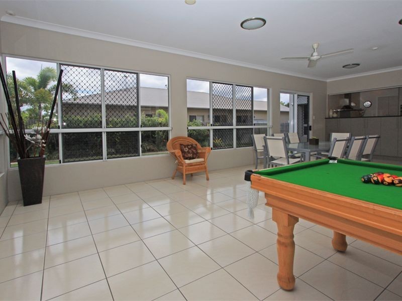 6 Oakmont Close, Kirwan QLD 4817