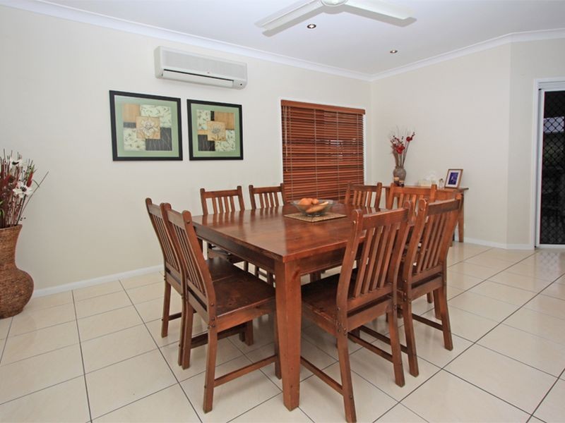 6 Oakmont Close, Kirwan QLD 4817