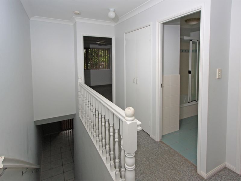 2/62 Bowen Road, Rosslea QLD 4812