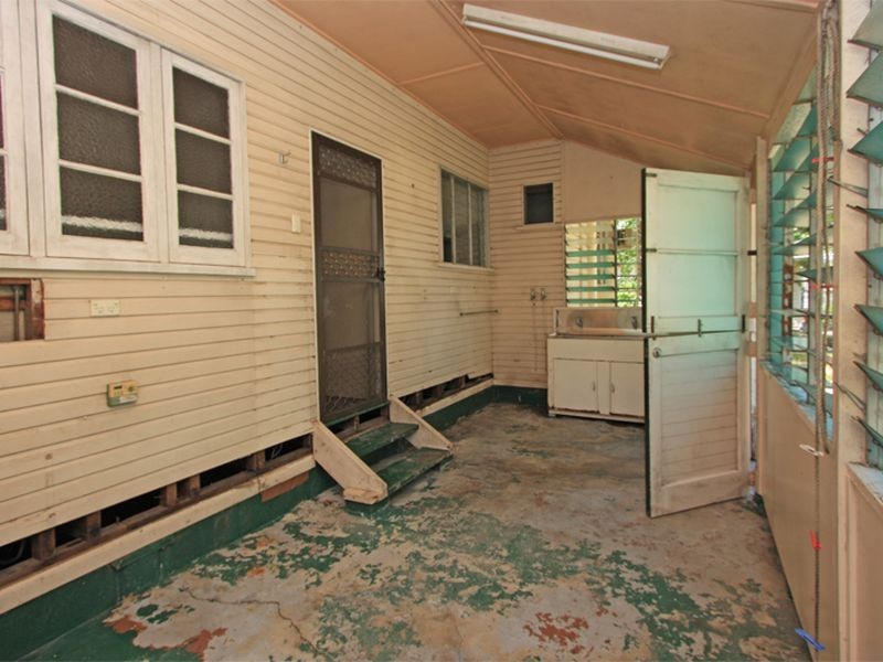 218 Hugh Street, Currajong QLD 4812