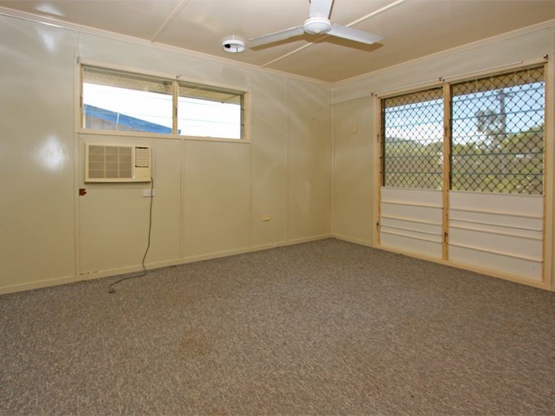 28 Goldsworthy Street, Heatley QLD 4814