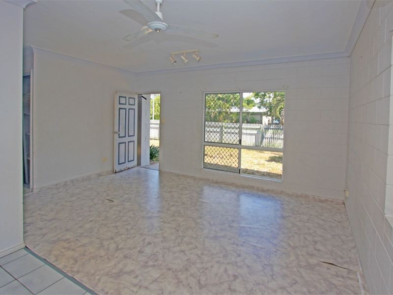 409 Charles Street, Kirwan QLD 4817
