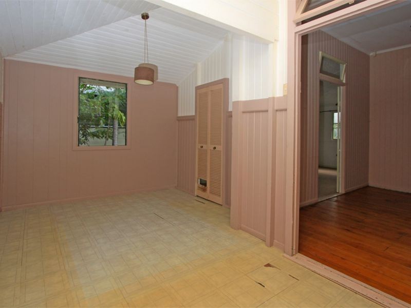 42 Findlater Street, Oonoonba QLD 4811