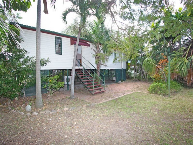 42 Findlater Street, Oonoonba QLD 4811