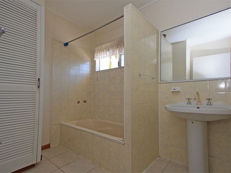 7 Rhodes Street, Heatley QLD 4814