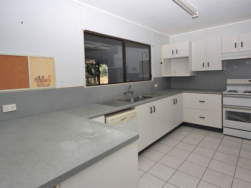 10 Palamino Place, Kelso QLD 4815