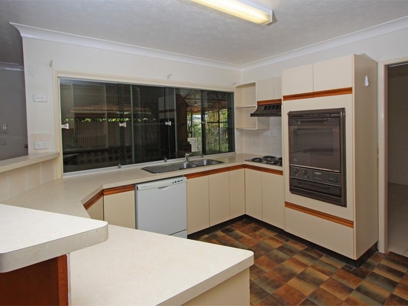 36 Bainbridge Street, Heatley QLD 4814