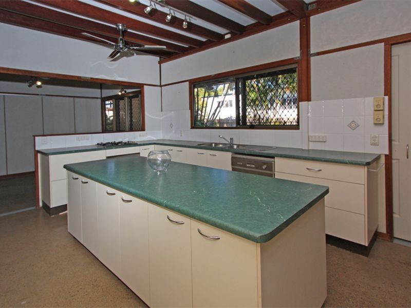 52 Swales Street, Mundingburra QLD 4812