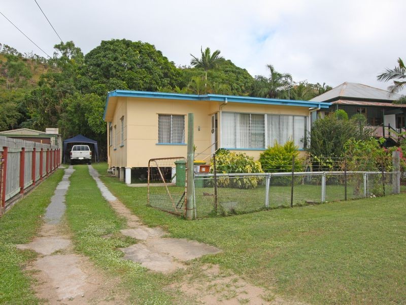 27 Cope Street, Stuart QLD 4811