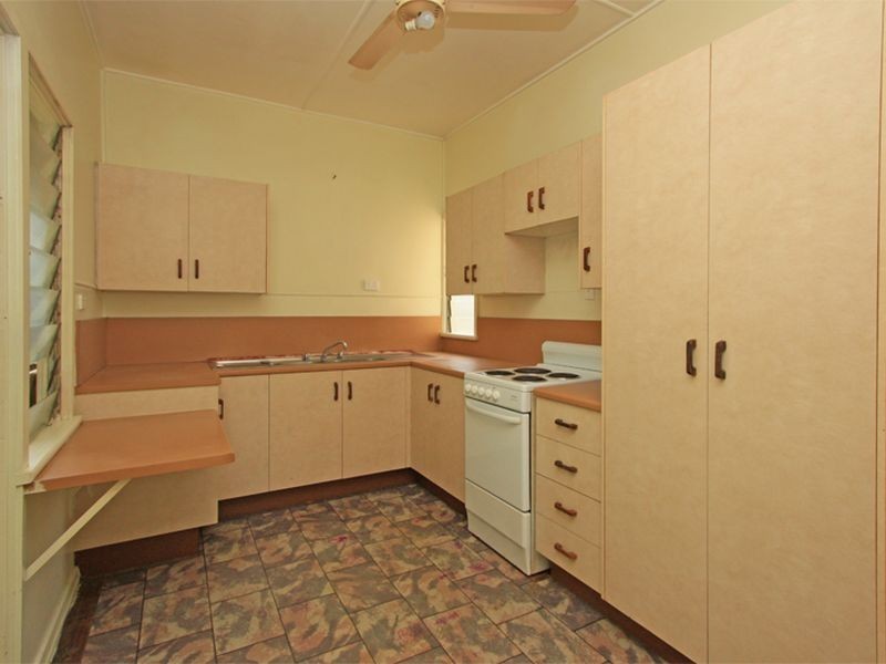 27 Cope Street, Stuart QLD 4811