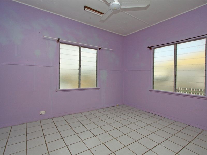 27 Cope Street, Stuart QLD 4811