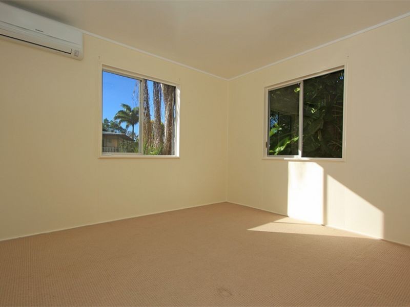 3 Barbara Street, Kelso QLD 4815