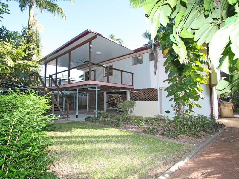 3 Barbara Street, Kelso QLD 4815