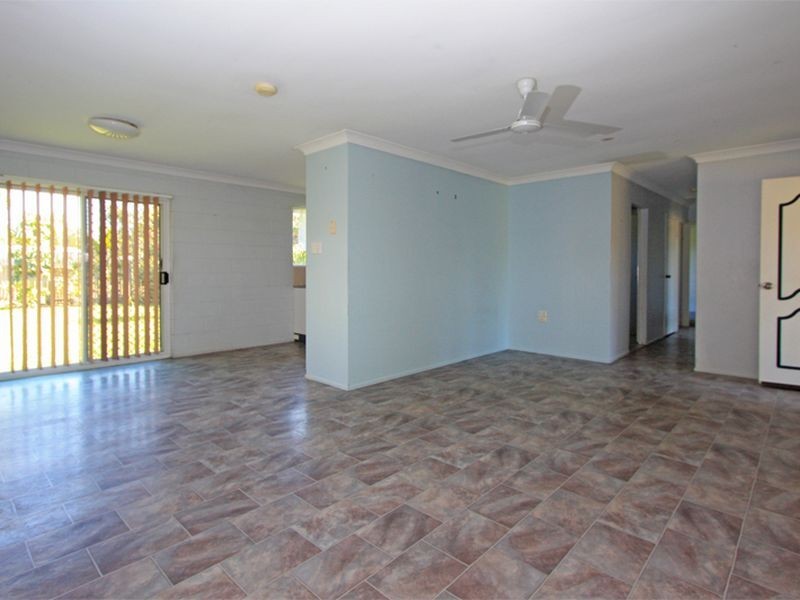 33 Lawrence Street, Kelso QLD 4815