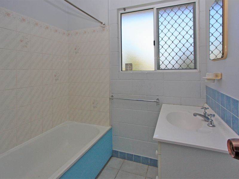 33 Lawrence Street, Kelso QLD 4815