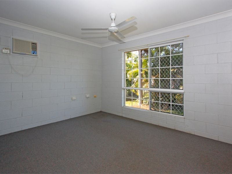 33 Lawrence Street, Kelso QLD 4815