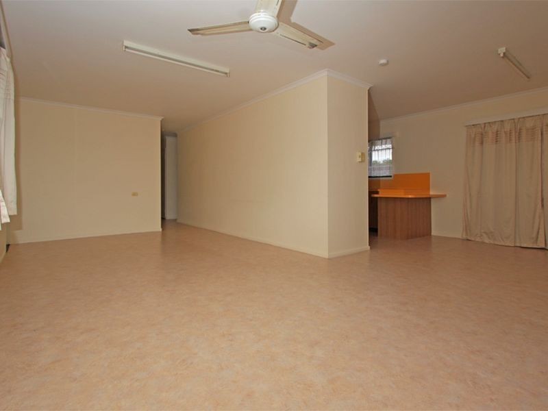 34 Sycamore Street, Pimlico QLD 4812