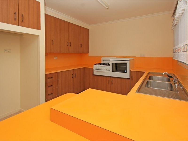 34 Sycamore Street, Pimlico QLD 4812