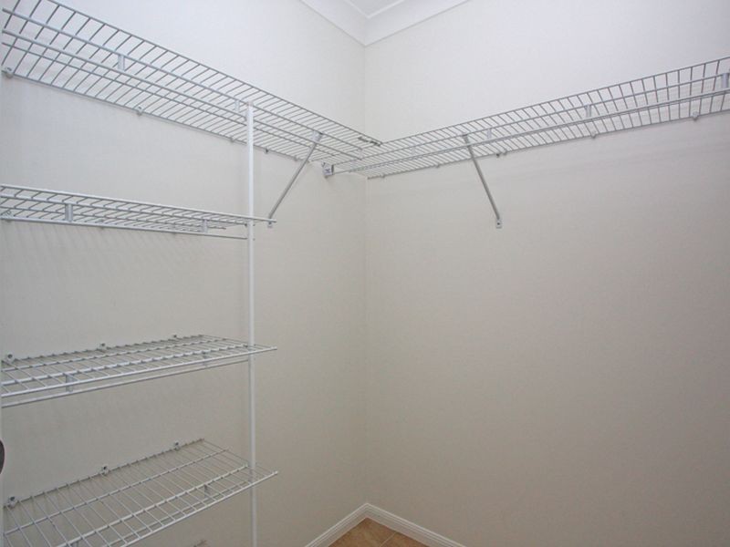 39 Sanderling Circuit, Kelso QLD 4815