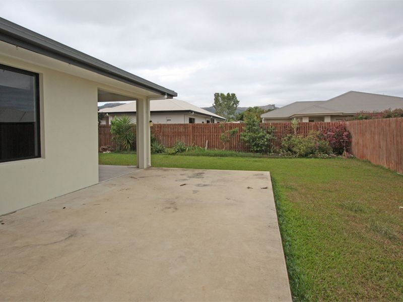 39 Sanderling Circuit, Kelso QLD 4815