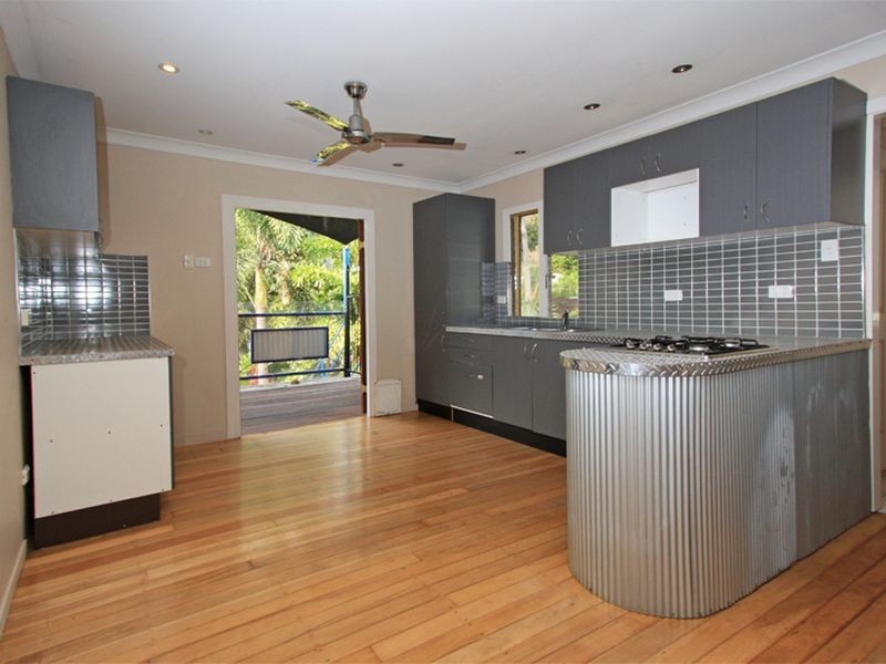 7A Garrick Street, West End QLD 4810