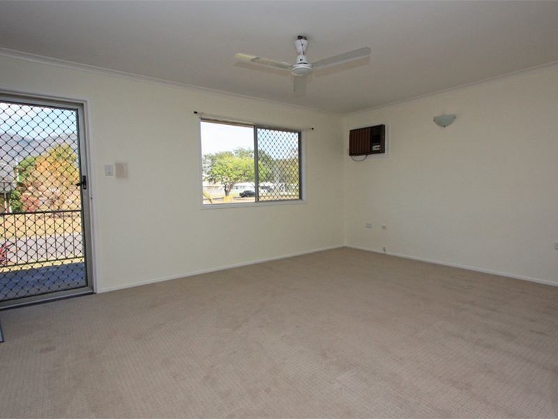 1 Arkana Court, Rasmussen QLD 4815