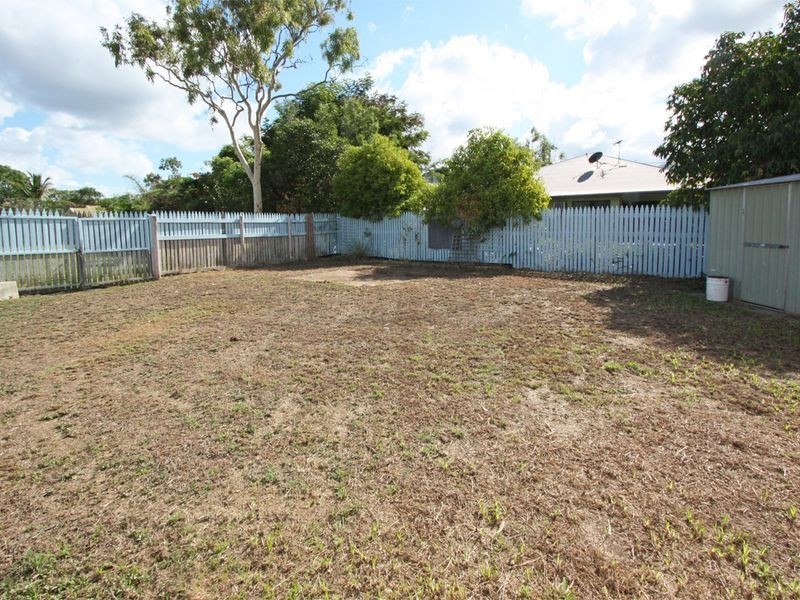 6 Raven Court, Kelso QLD 4815