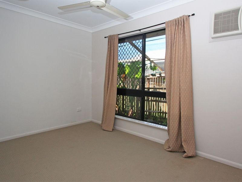 18 Firetail Pocket, Kelso QLD 4815