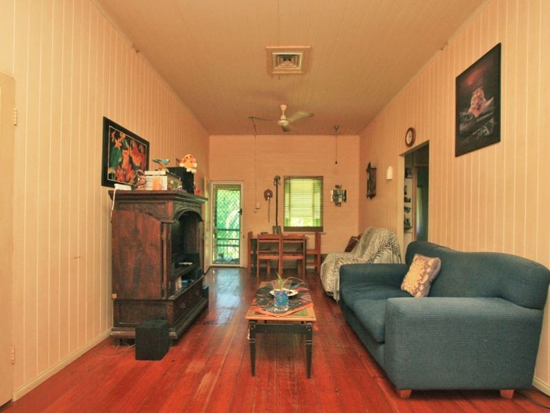 46 Sussex Street, Hyde Park QLD 4812