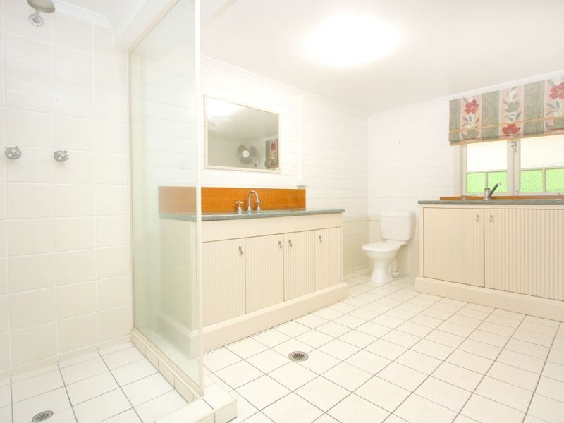 Hermit Park QLD 4812