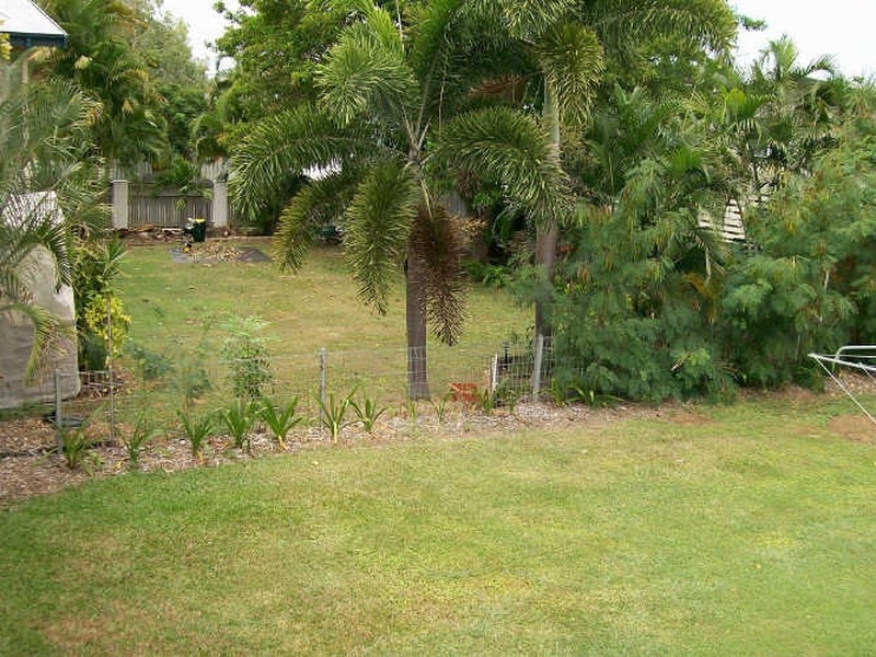 14 Bainbridge Street, Heatley QLD 4814