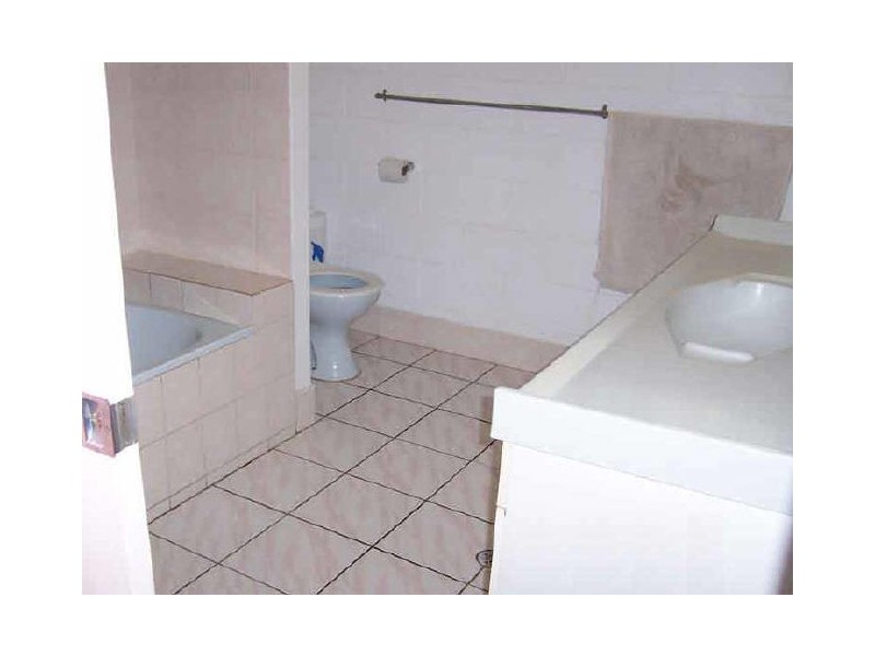 11 Lorne Crt, Bluewater QLD 4818