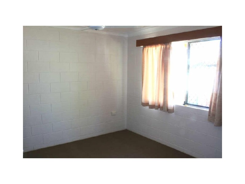 31 President Street, Kirwan QLD 4817